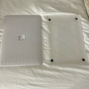 Macbook Case